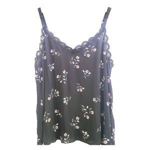 NWT Torrid Floral Lace Trimmed Camisole Top T109